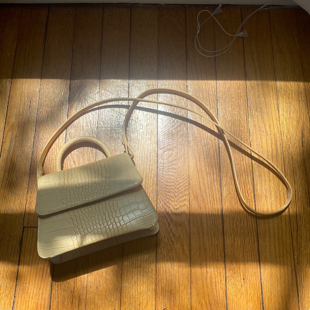 Yellow cross body purse